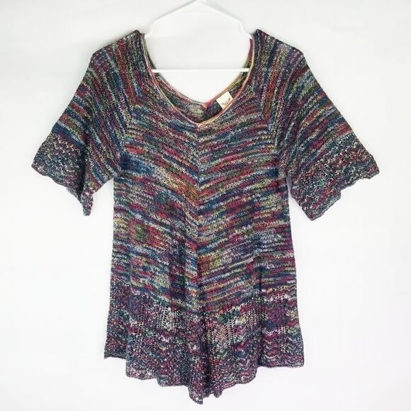 Lightweight Knit Tunic. SIZE M - Picture 1 of 6